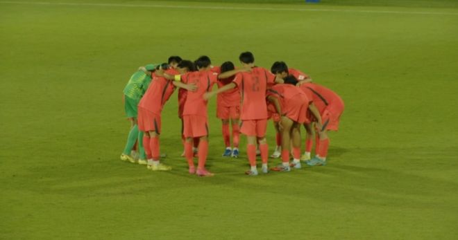 U17国足1-2日本 亚洲杯2连败濒临出局 万项助攻 赵松源破门难救主